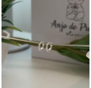 Argolinha Click de Prata 925 Cravejada com Zircônias